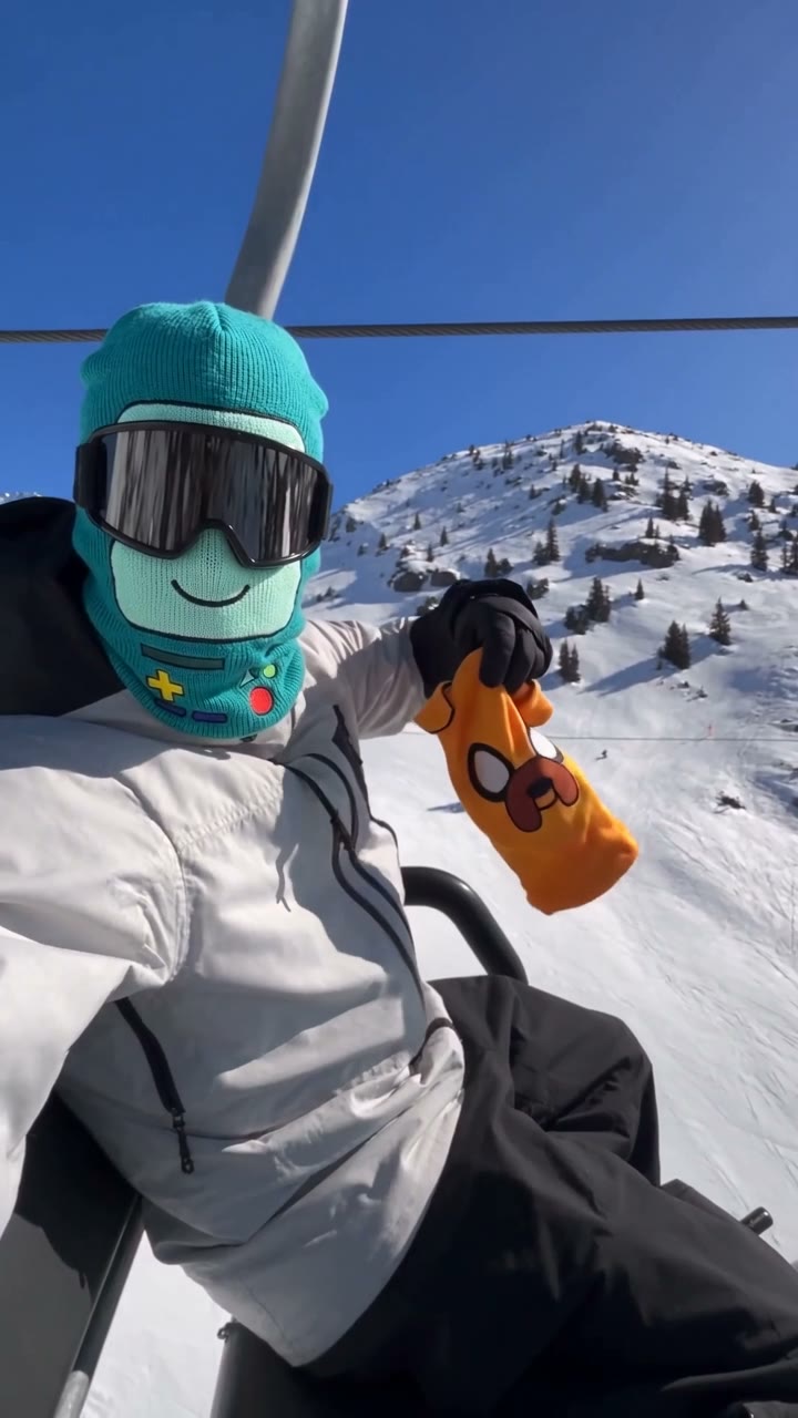 AdventureMask ski masks on the mountain